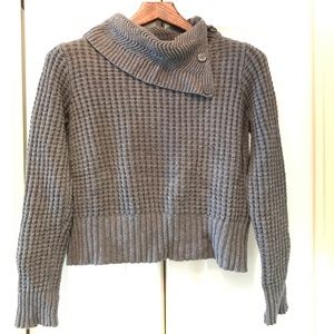 Banana Republic Crop sweater